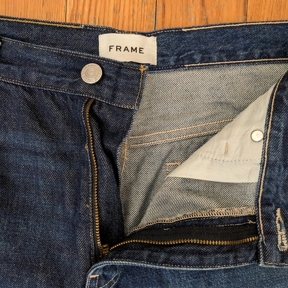 FRAME Distressed Dark Wash Jeans Size 31 - Picture 5 of 10